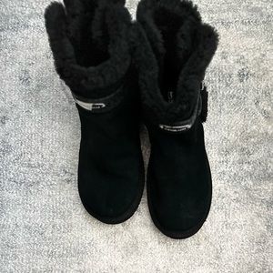 LIKE NEW MK ankle boots. Size 8!